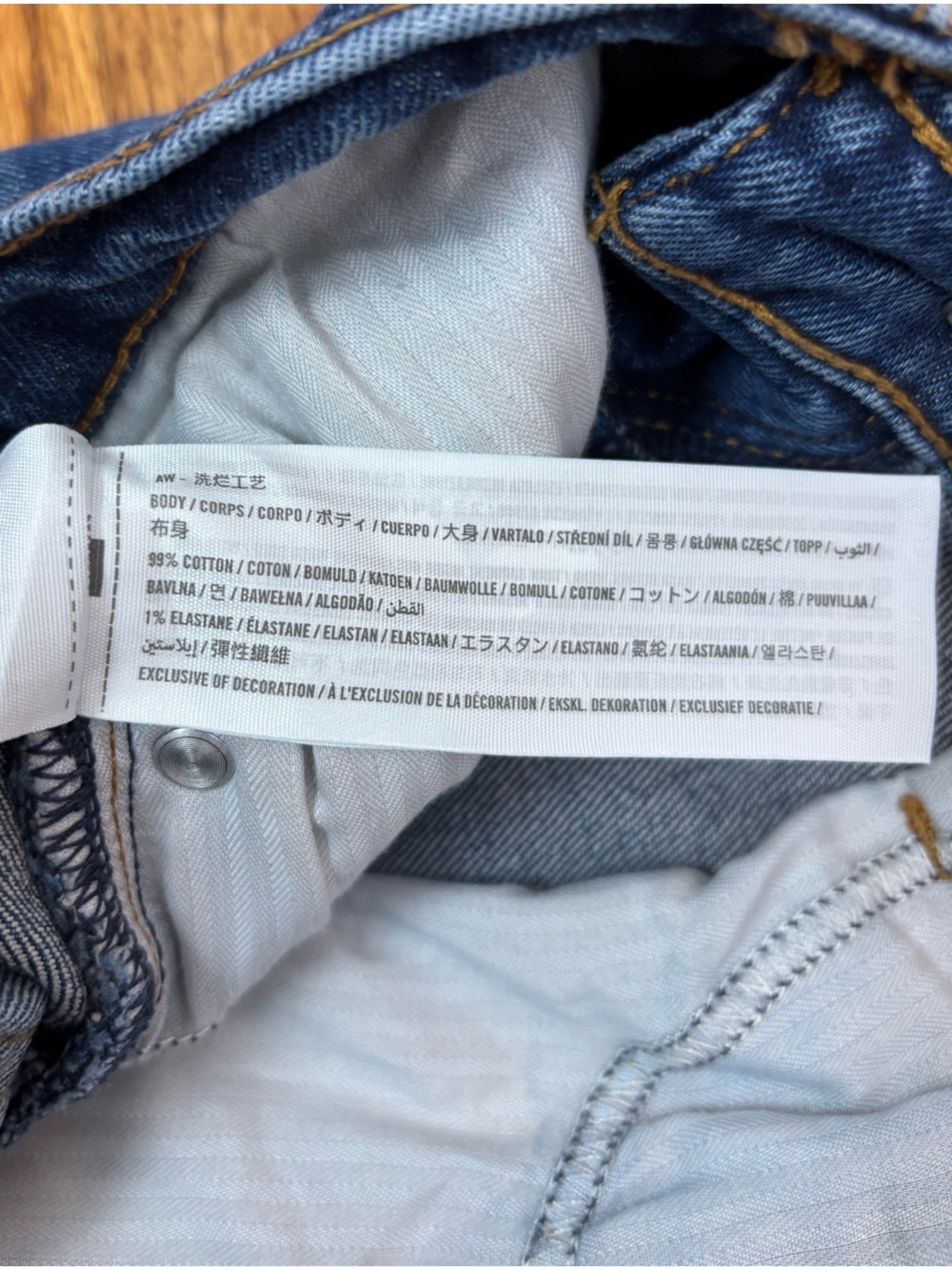 Abercrombie & Fitch The Mom Short High Rise Size 28 Blue Jean Denim Cut Off - Picture 4 of 5